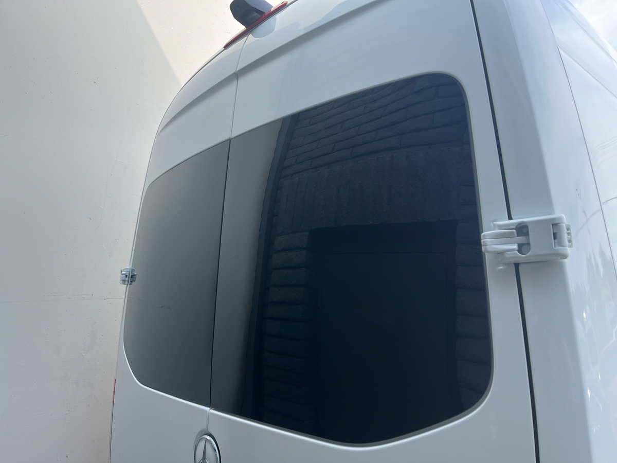Sprinter 170 Cargo Window