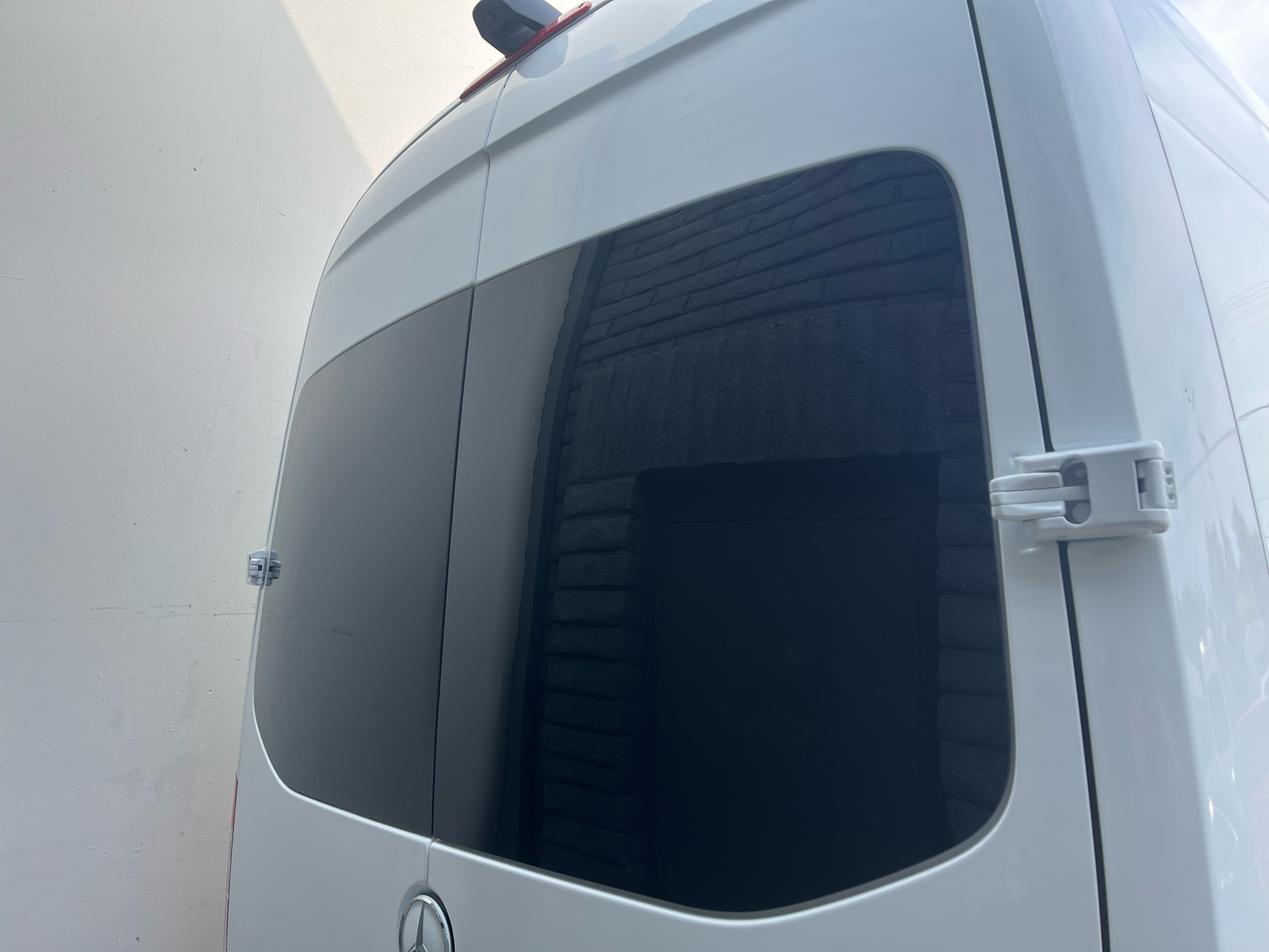 Sprinter 170 Cargo Window